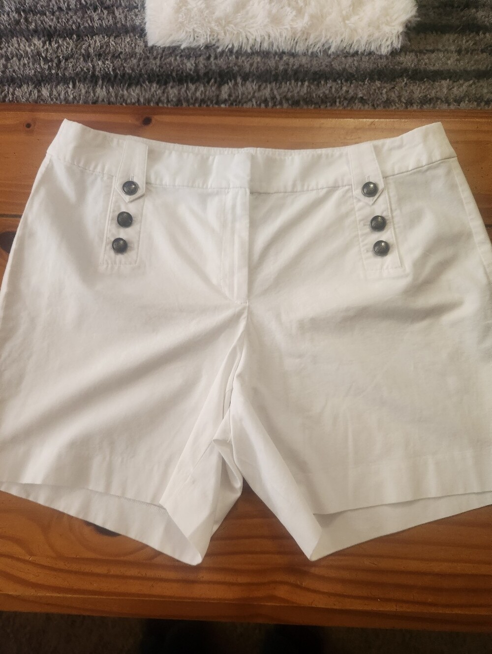Talbots Shorts White Size 16W New With Tags